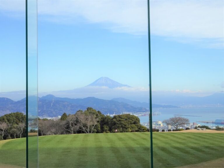日本平ホテル　富士山と庭園